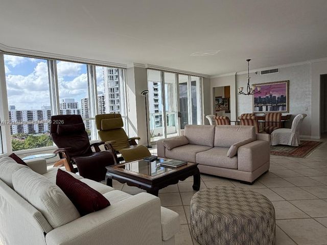 21150 Point Place 1202, Aventura, FL 33180