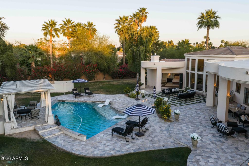 Image 29 of property listing at 6702 E SUNNYVALE Road, Paradise Valley, AZ 85253