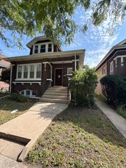 1231 Ridgeland Avenue, Berwyn, IL 60402