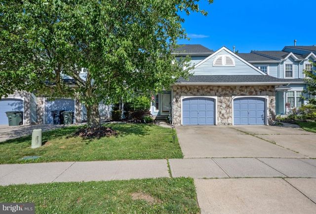 1106 MEADOWS DR, Williamstown, NJ 08094