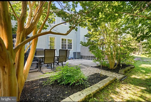1106 MEADOWS DR, Williamstown, NJ 08094