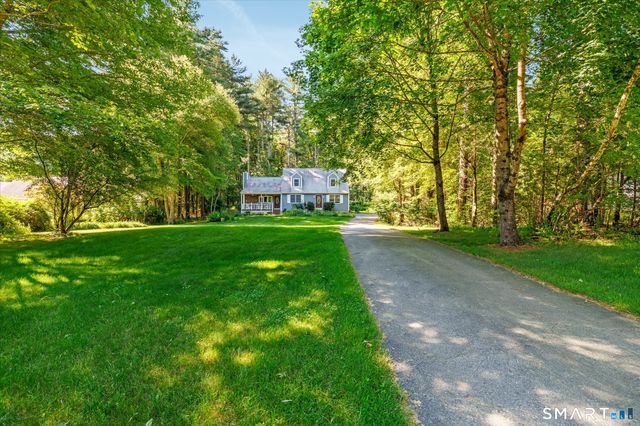 61 Philip Lane, Killingly, CT 06241