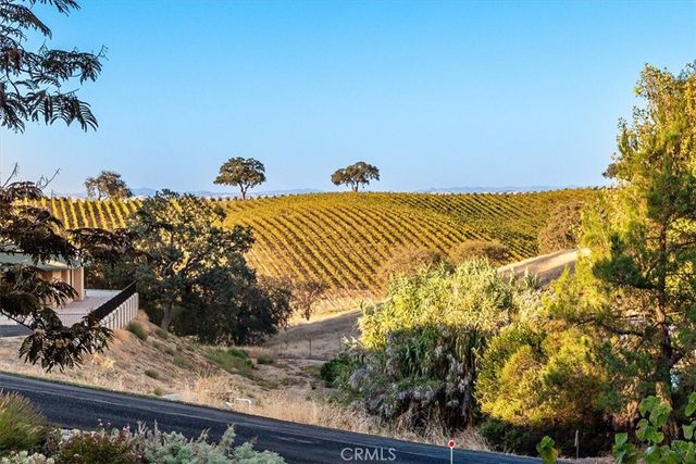 5130 Stagg Hill Place, Paso Robles, CA 93446