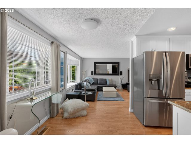 2530 Sw 192ND Ave, Beaverton, OR 97003