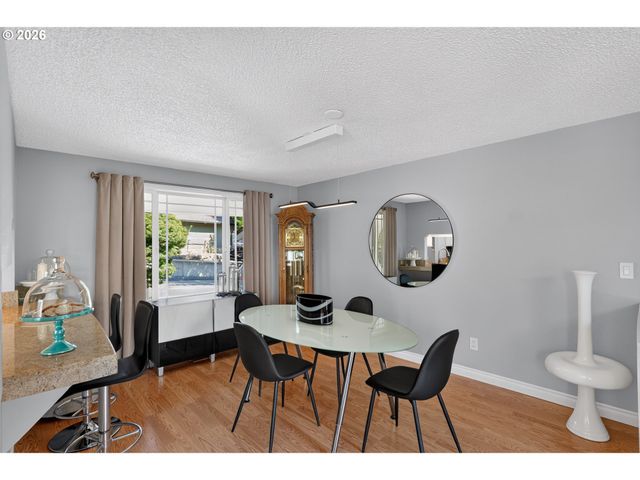 2530 Sw 192ND Ave, Beaverton, OR 97003