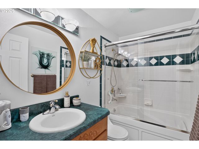 2530 Sw 192ND Ave, Beaverton, OR 97003