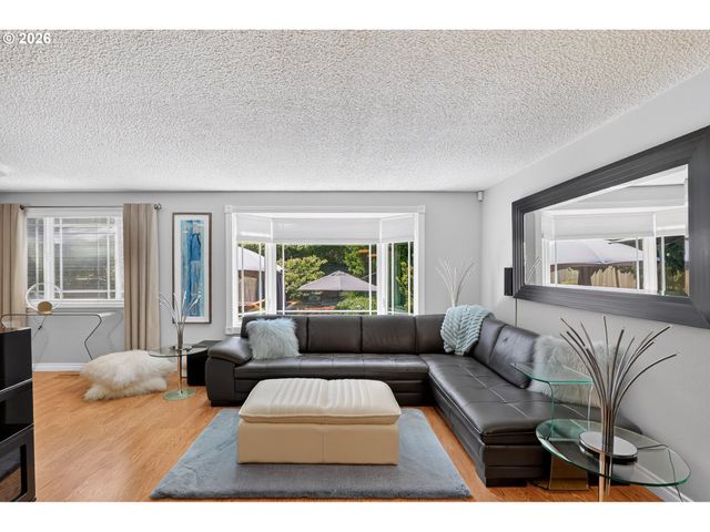 2530 Sw 192ND Ave, Beaverton, OR 97003