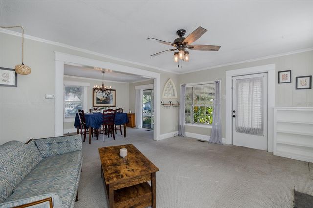 8114 N ALASKA STREET, Tampa, FL 33604