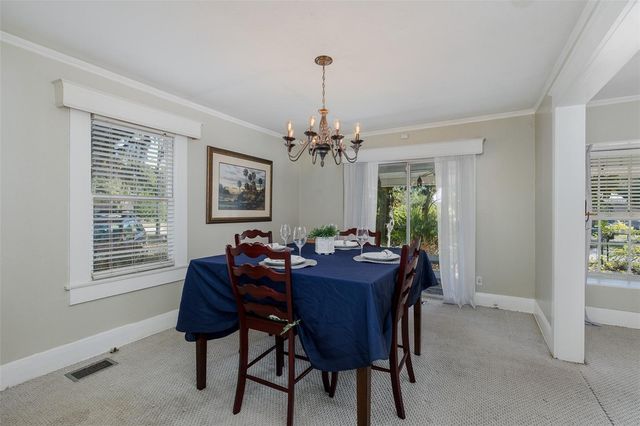 8114 N ALASKA STREET, Tampa, FL 33604