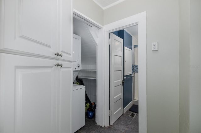 8114 N ALASKA STREET, Tampa, FL 33604