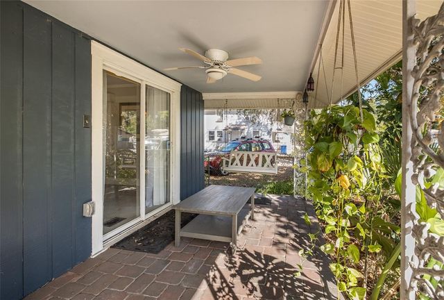 8114 N ALASKA STREET, Tampa, FL 33604