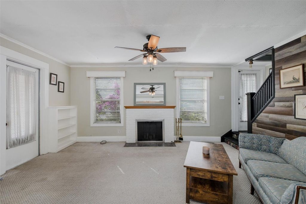 Image 18 of property listing at 8114 N ALASKA STREET, Tampa, FL 33604