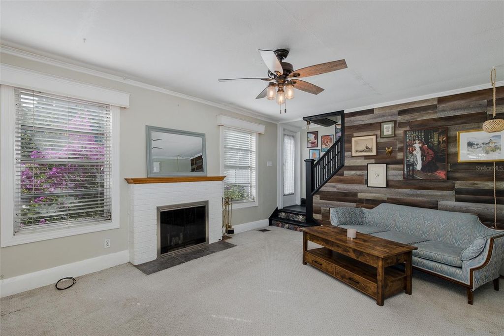 Image 22 of property listing at 8114 N ALASKA STREET, Tampa, FL 33604