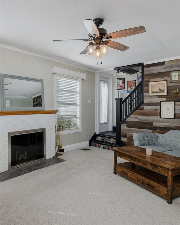 Image 25 of property listing at 8114 N ALASKA STREET, Tampa, FL 33604