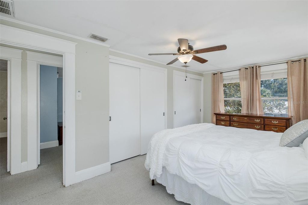 Image 36 of property listing at 8114 N ALASKA STREET, Tampa, FL 33604