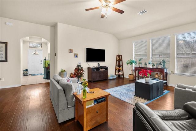 158 Piney Pathway, Magnolia, TX 77354