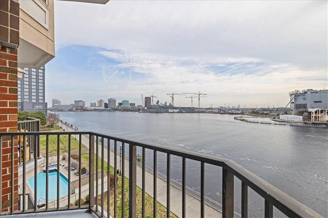 475 Water St Apt 515, Portsmouth, VA 23704