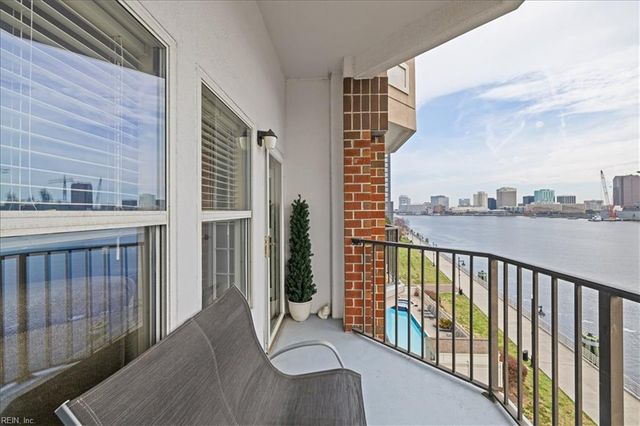 475 Water St Apt 515, Portsmouth, VA 23704