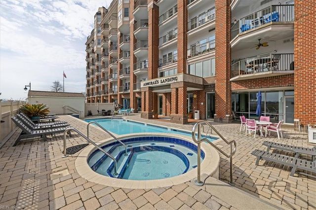 475 Water St Apt 515, Portsmouth, VA 23704