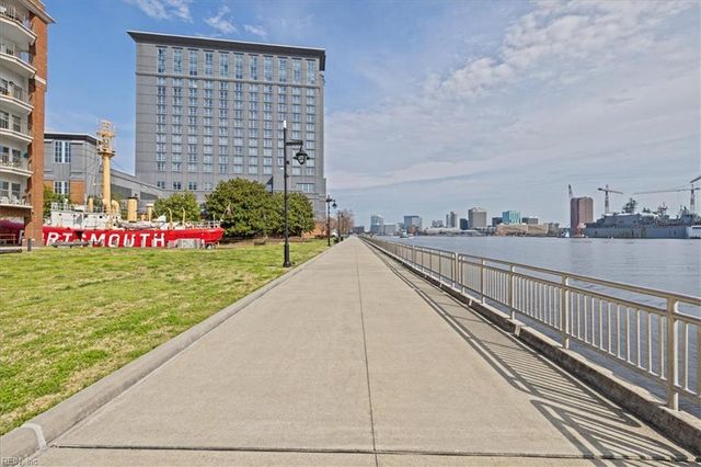 475 Water St Apt 515, Portsmouth, VA 23704