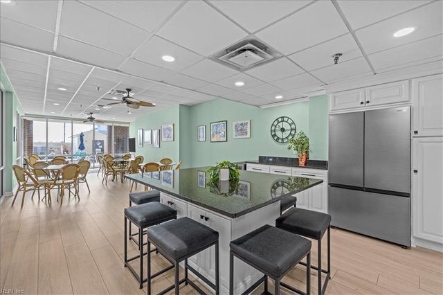 475 Water St Apt 515, Portsmouth, VA 23704