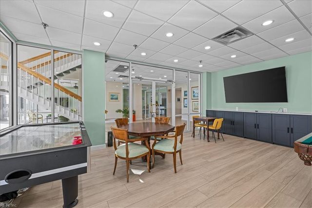 475 Water St Apt 515, Portsmouth, VA 23704