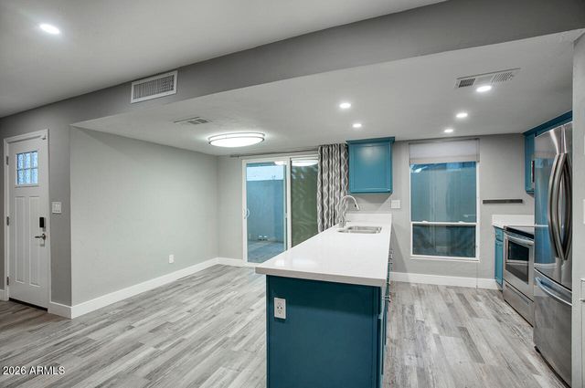 15415 N 2nd Street, Phoenix, AZ 85022