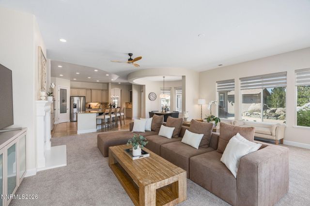 15000 Chateau Avenue, Reno, NV 89511