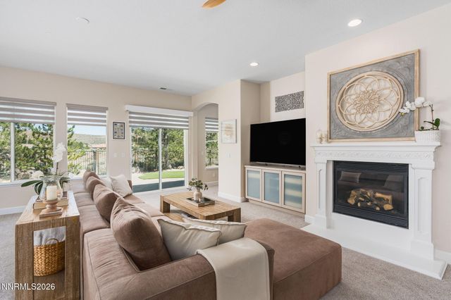 15000 Chateau Avenue, Reno, NV 89511