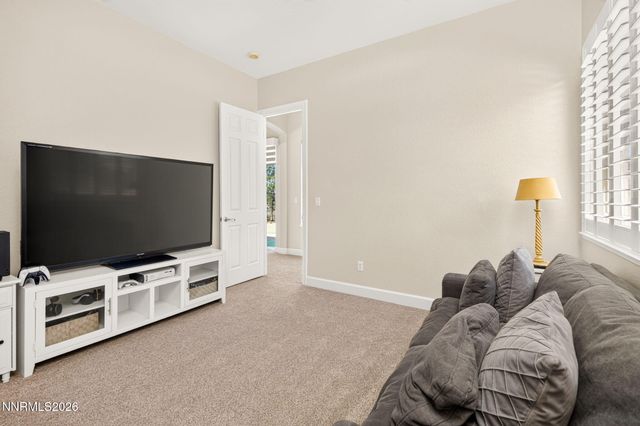 15000 Chateau Avenue, Reno, NV 89511