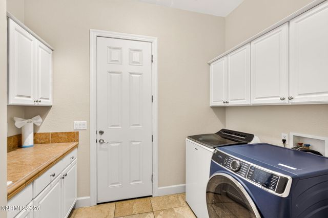 15000 Chateau Avenue, Reno, NV 89511