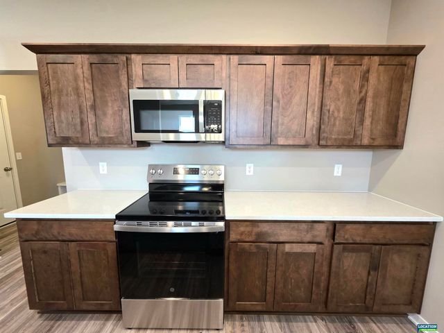 8501 Regent Court, Lincoln, NE 68507