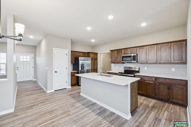 8501 Regent Court, Lincoln, NE 68507