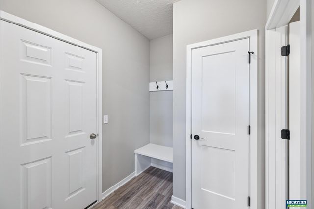 8501 Regent Court, Lincoln, NE 68507