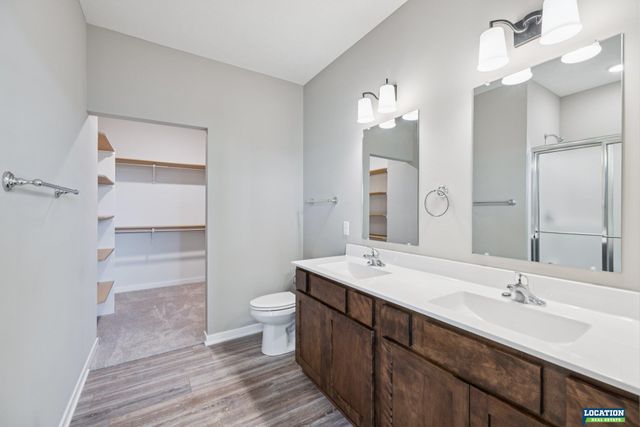 8501 Regent Court, Lincoln, NE 68507