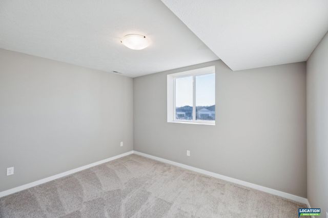 8501 Regent Court, Lincoln, NE 68507