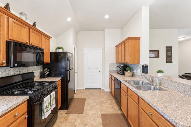 2726 Puddle Duck Court, Humble, TX 77396