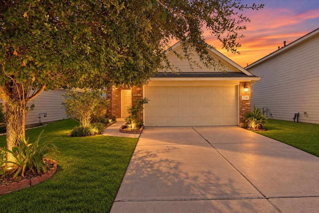 2726 Puddle Duck Court, Humble, TX 77396