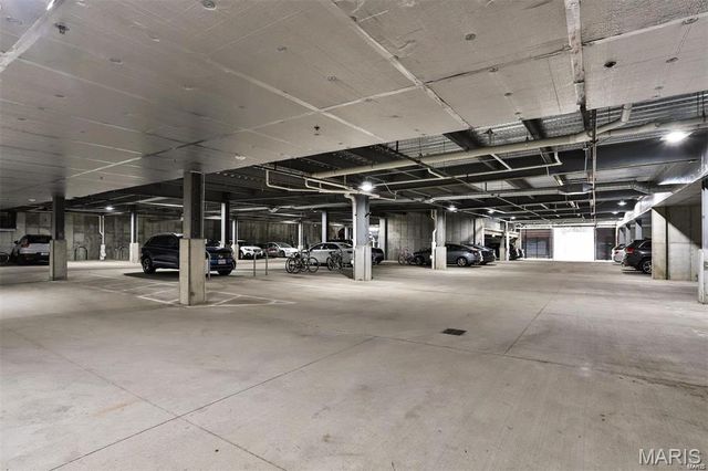 4101 Laclede Avenue 403, St Louis, MO 63108