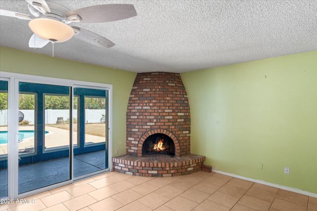 2628 W MENDOZA Circle, Mesa, AZ 85202