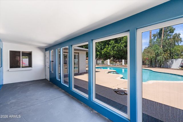 2628 W MENDOZA Circle, Mesa, AZ 85202