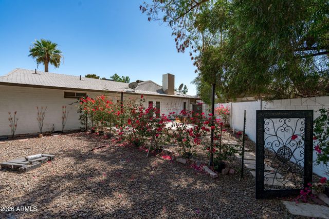 2628 W MENDOZA Circle, Mesa, AZ 85202