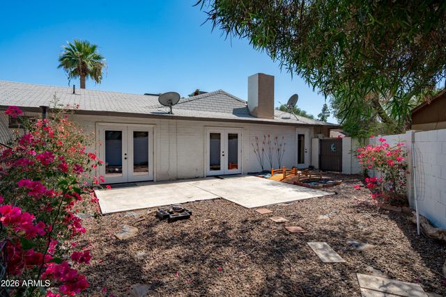 2628 W MENDOZA Circle, Mesa, AZ 85202