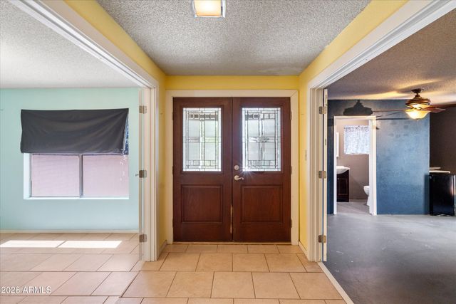 2628 W MENDOZA Circle, Mesa, AZ 85202
