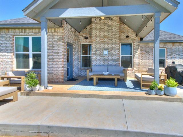 9012 SW 42nd Street, Oklahoma City, OK 73179