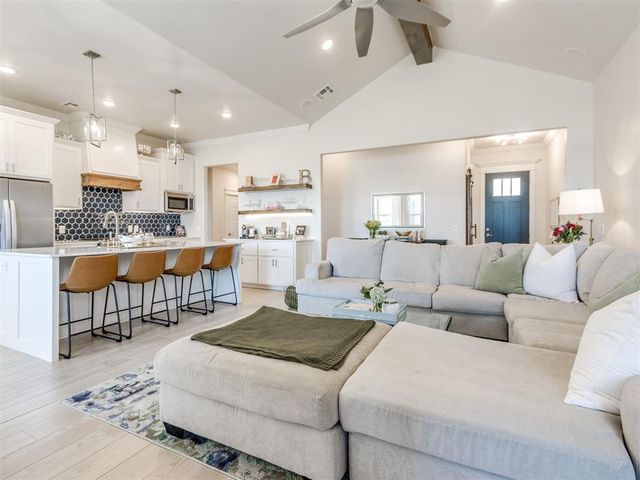 9012 SW 42nd Street, Oklahoma City, OK 73179