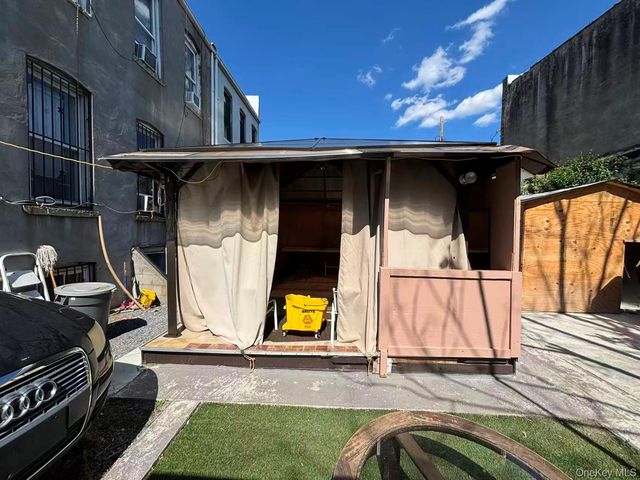 450 Newport Street, Brooklyn, NY 11207