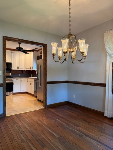 8530 PERRY Highway, Erie, PA 16509