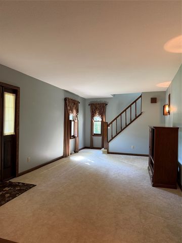 8530 PERRY Highway, Erie, PA 16509