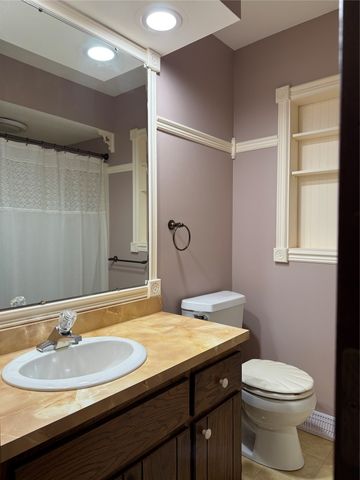8530 PERRY Highway, Erie, PA 16509